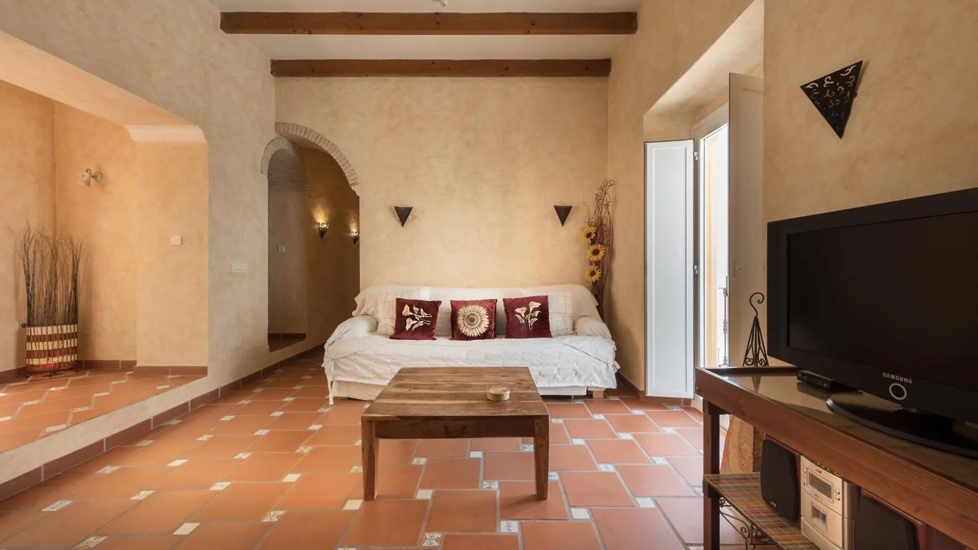 Apartamento Guzman El Bueno location
